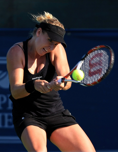 マテック ゴヴォルツォバを下し3回戦突破