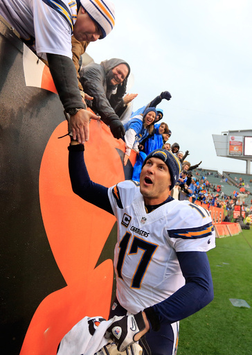 チャージャーズがベンガルズ下し準決勝へ