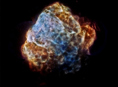 超新星残骸「とも座A」を捉えた写真、NASAが公開