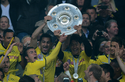 ドルトムントがシーズン最多勝ち点記録を更新、ケルンが2部降格へ