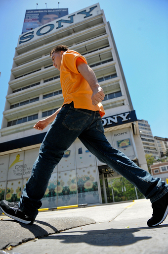 ベネズエラ、ソニーなど96社に送電停止 省エネ令違反で