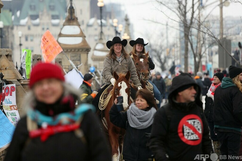 「自由」守る決意固く トラック運転手のデモ長期化 カナダ