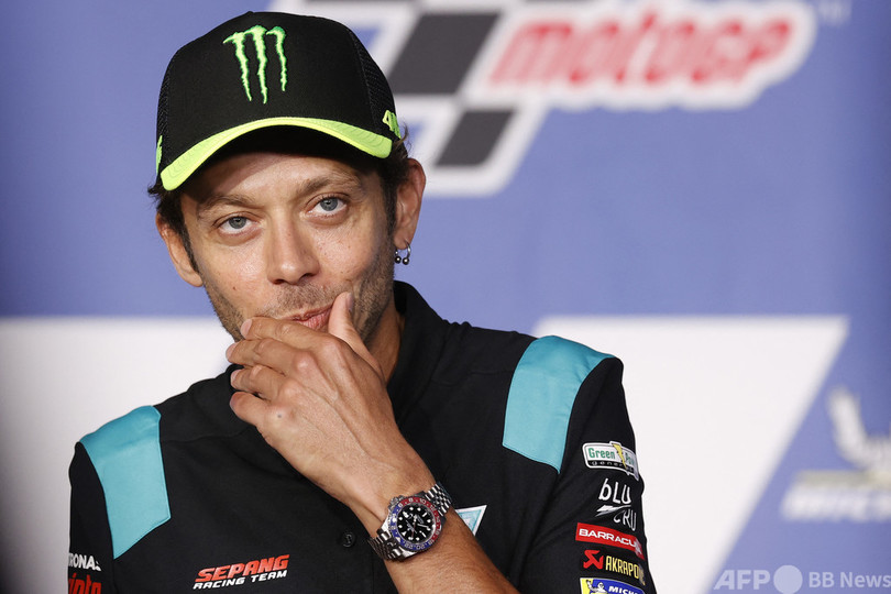 MotoGPロッシが父に パートナーの第1子妊娠を発表
