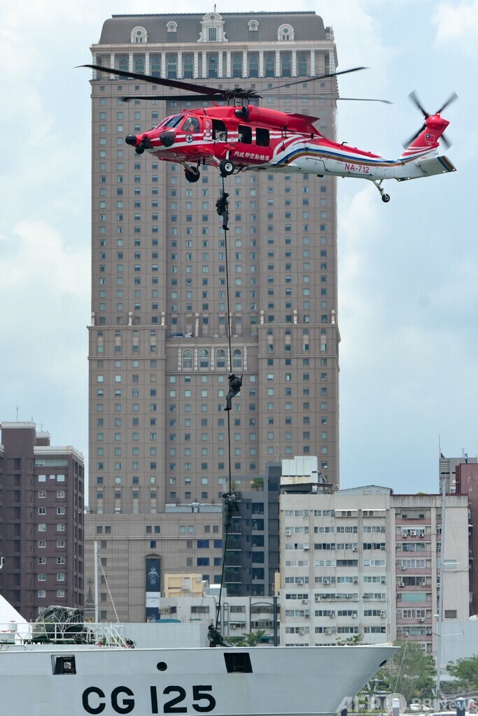 台湾・高雄市で大規模訓練 人質事件を想定