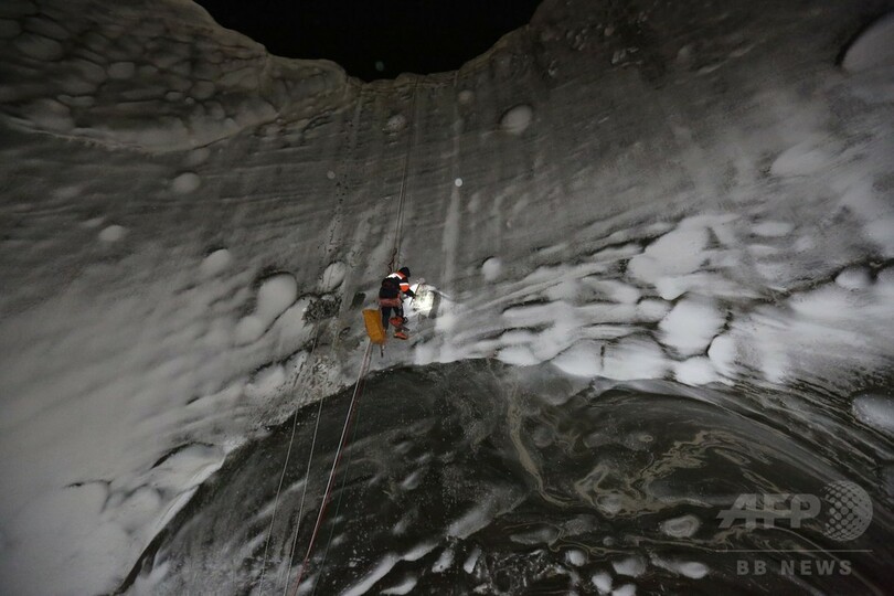 謎の巨大穴、シベリアで計7個発見 温暖化と関連か