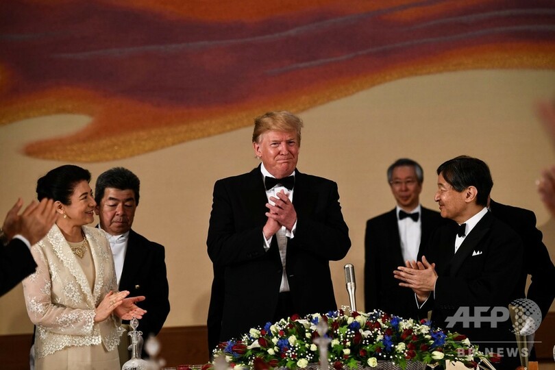 トランプ米大統領夫妻、宮中晩さん会に出席