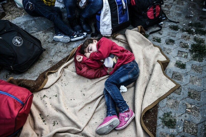 トルコで移民船沈没、22人死亡 警察が陸路越境を阻止