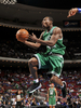 09-10NBA、オーランド・マジック（%%Orlando Magic%%）対ボストン・セルティックス（%%Boston Celtics%%）。試合はセルティックスが86-77で勝利した。写真は得点を狙うセルティックスのトニー・アレン（%%Tony Allen%%）。（2009年12月25日撮影）(c)AFP/Getty Images/NBAE/Fernando Medina