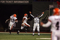 試合時間残り1分22に決勝のタッチダウンを決めるブラウンズのジャマール・ルイス（%%Jamal Lewis%%、左2）。(c)AFP/Getty Images Jim McIsaac