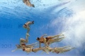 スペイン・バルセロナ（Barcelona）で開催されている第15回世界水泳選手権（15th FINA World Championships）。水中カメラで撮影されたシンクロナイズドスイミング・チームの演技の様子。

チームフリールーティン（FR）決勝で演技するブラジルの選手（2013年7月26日撮影）。(c)AFP/FRANCOIS XAVIER MARIT