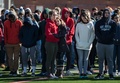 米フロリダ州の高校で発生した銃乱射事件の犠牲者を追悼する、授業をボイコットした生徒ら。バージニア州アーリントンで（2018年3月14日撮影）。(c)AFP PHOTO / Andrew CABALLERO-REYNOLDS