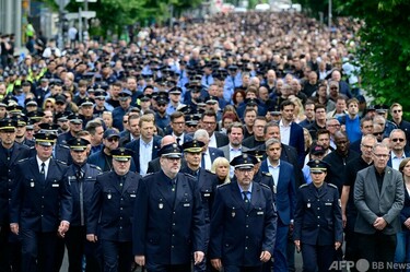 アフガン人犯罪者を第三国経由で強制送還、ドイツが検討 写真2枚 国際