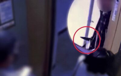 「ドアが開いた瞬間、両手に刃物の男」という“超絶恐怖”…韓国・マンション徘徊、警察がテーザー銃で制圧