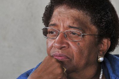 リベリア大統領選の決選投票、現職サーリーフ氏の当選確実