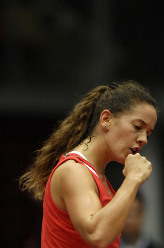 シュニーダー ストレートでバルトリを降し決勝へ