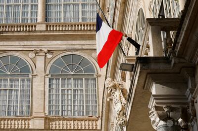 不法移民の結婚禁止、フランス上院が法案可決