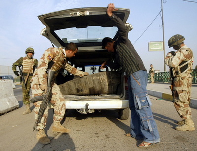 イラク、国内アルカイダ網の75％を破壊と発表