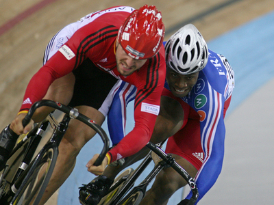 ＜UCIトラック・サイクリング世界選手権2007＞男子個人スプリント、ボジェ Johnを降し3回戦へ - スペイン
