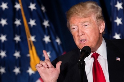 トランプ氏、外交政策で「米国第一」を強調 同盟国に負担増要求