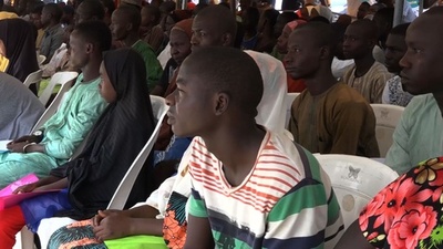 未成年者833人、反ボコ・ハラム民兵組織から正式離脱 ナイジェリア