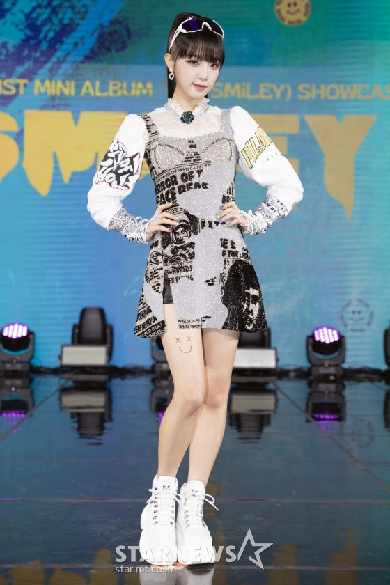 (c)STARNEWS