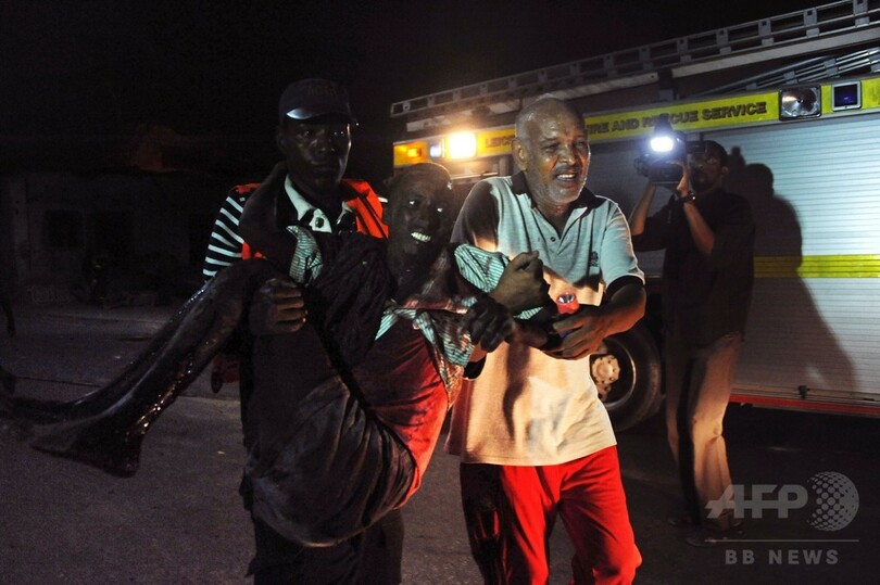 ソマリア首都で襲撃、12人死亡 アルシャバーブが犯行声明 