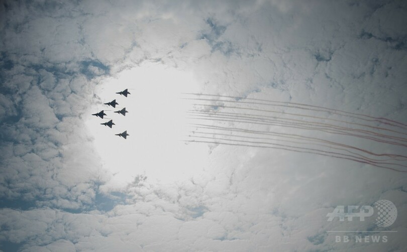 珠海航空ショー開幕、中国の新型ステルス機も登場