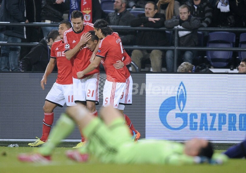 ベンフィカが土壇場で勝ち越し、アンデルレヒト下す 欧州CL