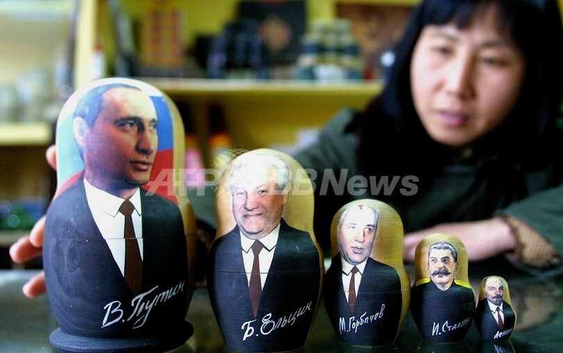 革命から90年、ロシアで広がる旧ソ体制への懐古と一党支配への懸念