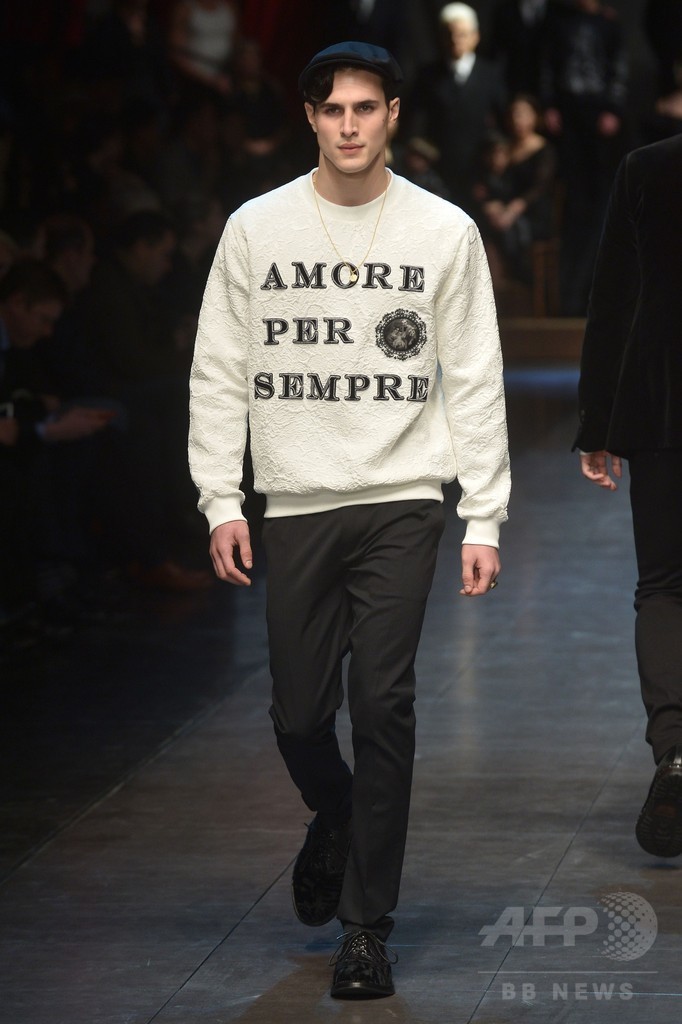 家族や愛を祝福するメッセージを込めた「ドルチェ＆ガッバーナ」15/16年秋冬メンズ