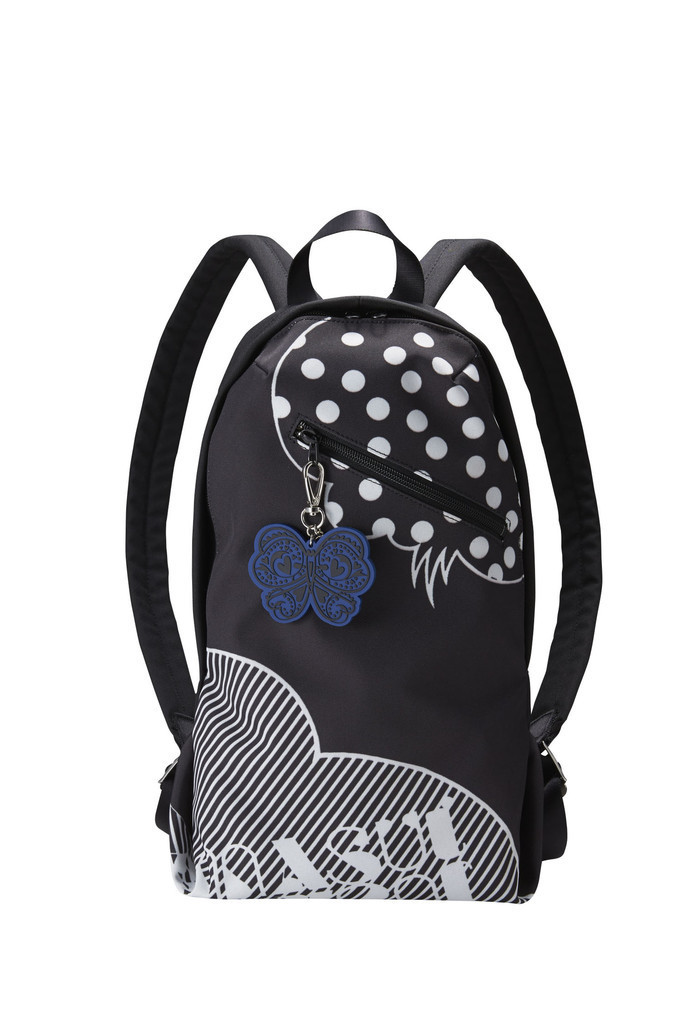 「アナ スイ」と人気マンガがコラボ、ポップアップショップをオープンへ