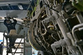 機体の燃料タンクを点検する付超さん（2020年4月27日撮影）。(c)Xinhua News