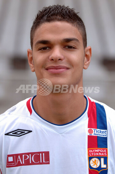 マルセイユ ハテム・ベン・アルファの獲得を発表 写真1枚 国際ニュース