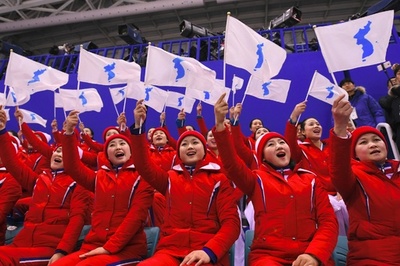 北朝鮮の五輪、「外交」で金メダルも緊張緩和は続かず 分析