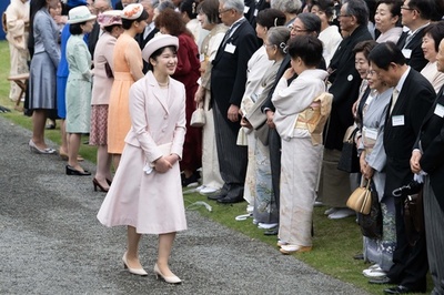 春の園遊会 愛子さまも初めて出席