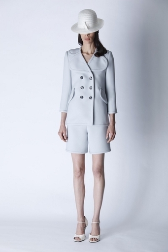 ＜11年クルーズ・コレクション＞マーク ジェイコブス、新作を発表