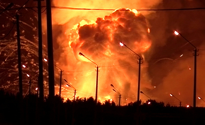 ロシアで武器庫が爆発、2万8000人避難