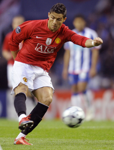 マンチェスター・ユナイテッド ロナウドの得点で準決勝へ