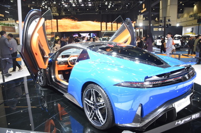 自動運転車が都市に進出：中国のスマートドライブ加速