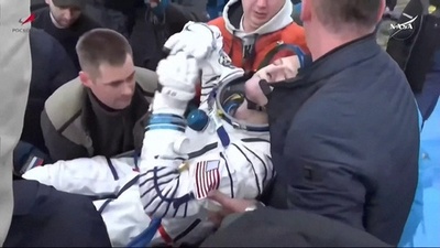 動画:70歳誕生日に地球帰還 NASAの現役最年長飛行士