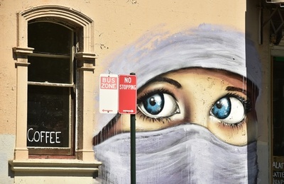 男がスカーフ着用の妊婦を殴打、イスラム嫌悪か 豪シドニー