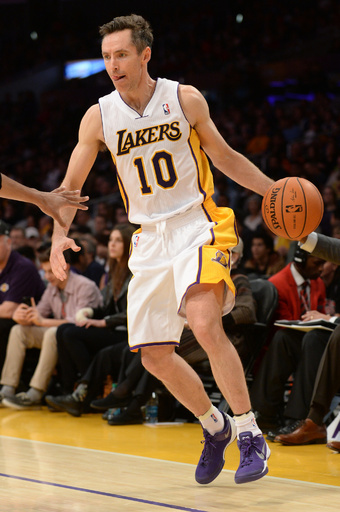 ナッシュ再負傷のレイカーズ、ブルズに敗れる