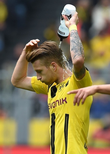 ドルトムントがケルンと引き分ける、ロイスが同点ゴール