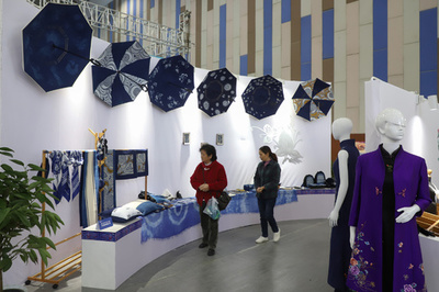 中国の文化製品の輸出が増加 貿易黒字は9兆円超