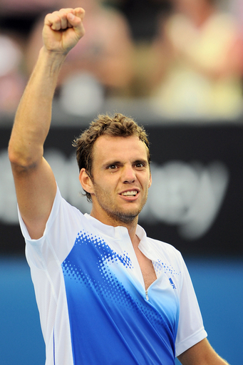 マシュー フルセットの末にクーベックを降し4回戦進出