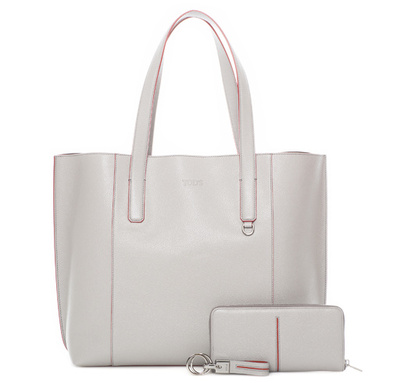 「トッズ」バレンタインカプセルコレクション、大阪で先行発売