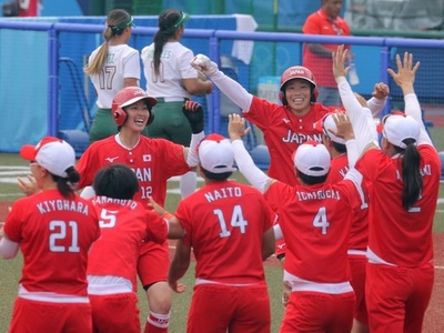 日本がメキシコに延長8回サヨナラ勝ち 開幕2連勝