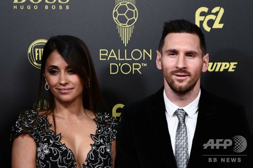 メッシが6度目のバロンドール受賞、ロナウド抜き単独最多