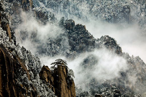 静寂の世界 雪化粧した世界遺産・黄山 写真8枚 国際ニュース：AFPBB News