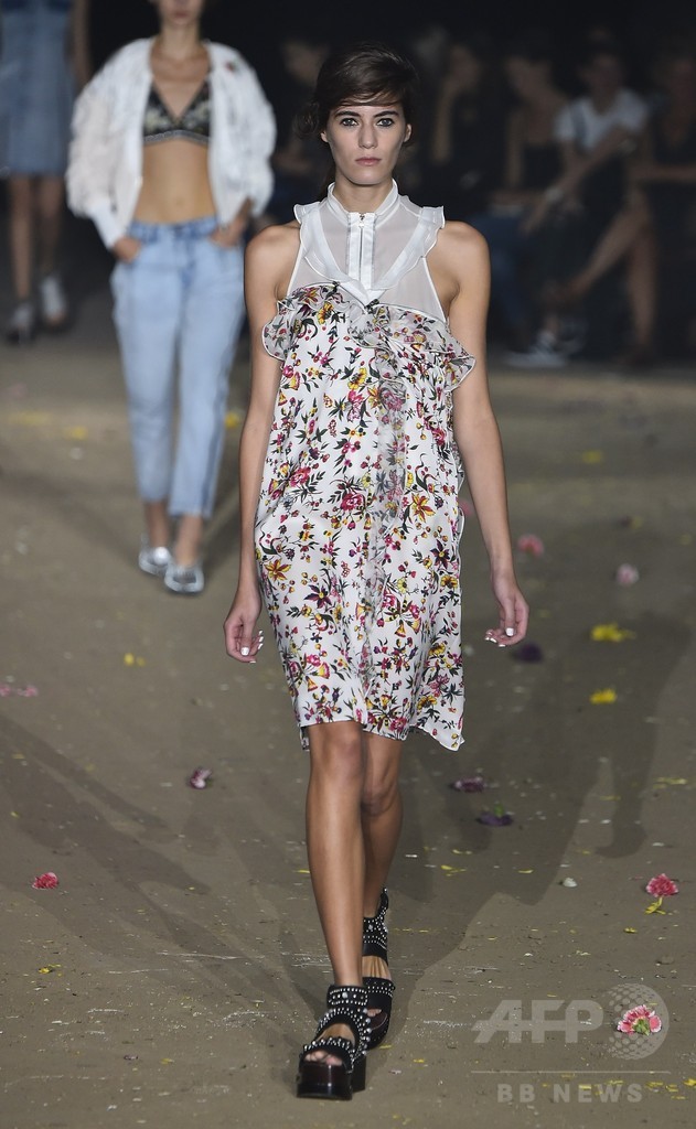 「3.1 フィリップ リム」17年春夏